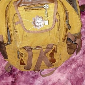 Multi-pocket Backpack